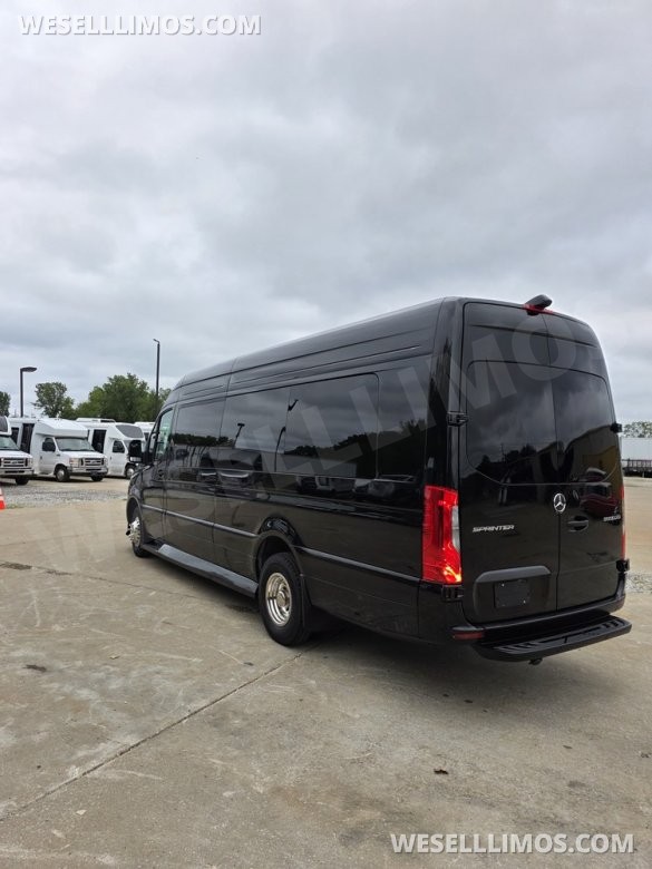 2025 Global Motor Coach Mercedes-Benz Sprinter Executive Shuttle Sprinter