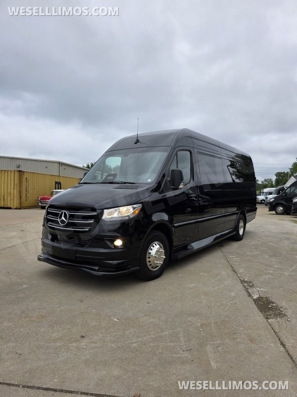 2025 Global Motor Coach Mercedes-Benz Sprinter Executive Shuttle Sprinter