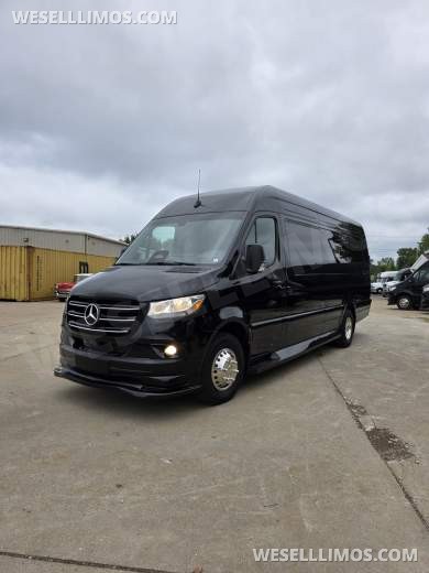 2025 Global Motor Coach Mercedes-Benz Sprinter Executive Shuttle Sprinter