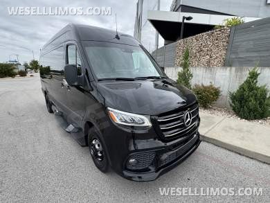 2022 First Class Customs, Inc. Mercedes-Benz CEO Private Class Sprinter Sprinter