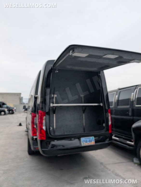 2021 Mercedes-Benz Sprinter 3500 Limo (First Class Customs)