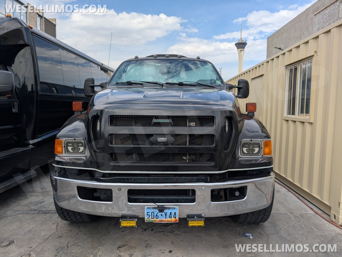Photo of Limo Bus for sale: 2008 Ford F650 Super Stretch 384"