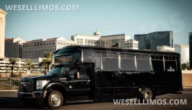 2015 Ford F550 Party Bus Limo Bus