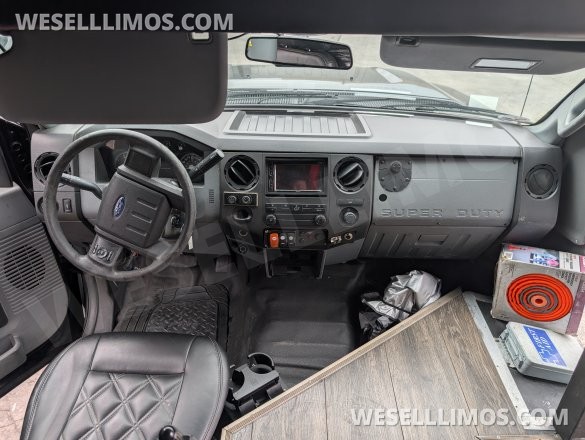 2015 Ford F550 Party Bus Limo Bus
