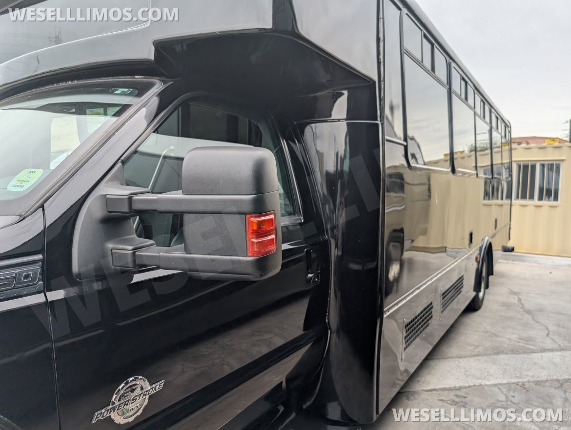 Photo of Limo Bus for sale: 2015 Ford F550 Party Bus