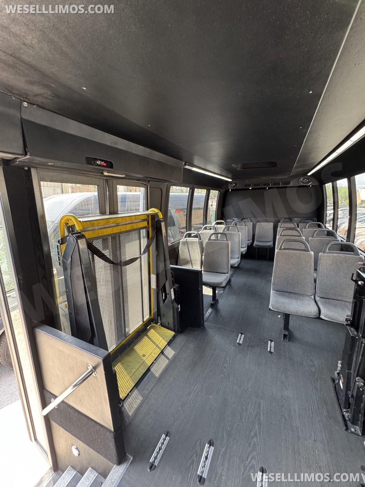 Photo of Executive Shuttle for sale: 2015 Ford F-550 by Executive Coach Builder