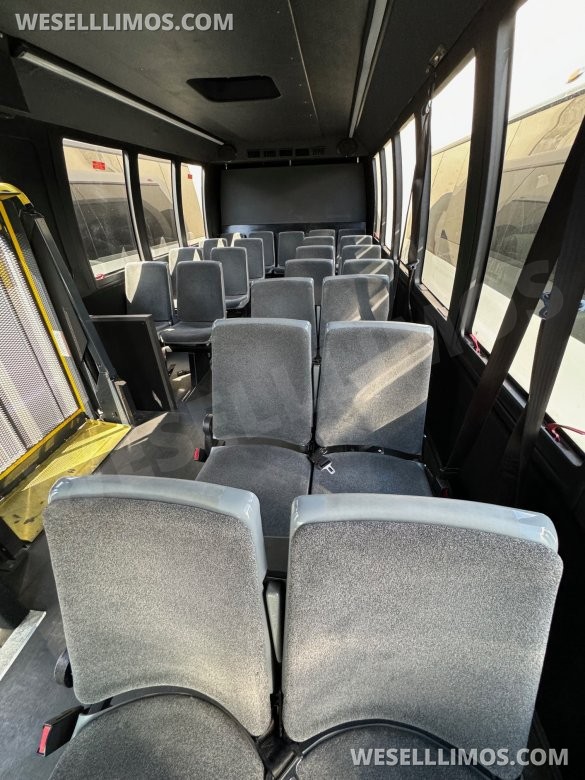 2015 Executive Coach Builder Ford F-550 CNG Shuttle Bus