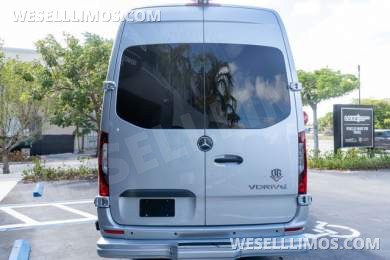 2025 OGV Luxury Coach Mercedes-Benz V-Drive Sprinter