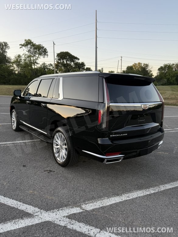 2023 Cadillac Escalade ESV Luxury 4wd SUV