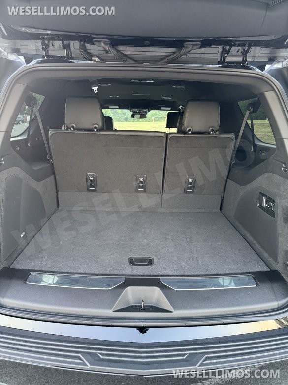 2023 Cadillac Escalade ESV Luxury 4wd SUV
