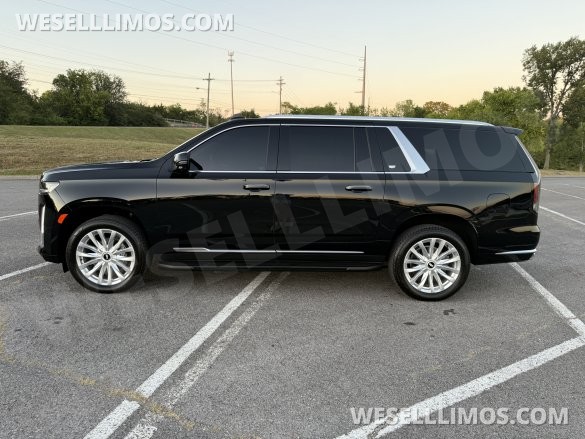 2023 Cadillac Escalade ESV Luxury 4wd SUV