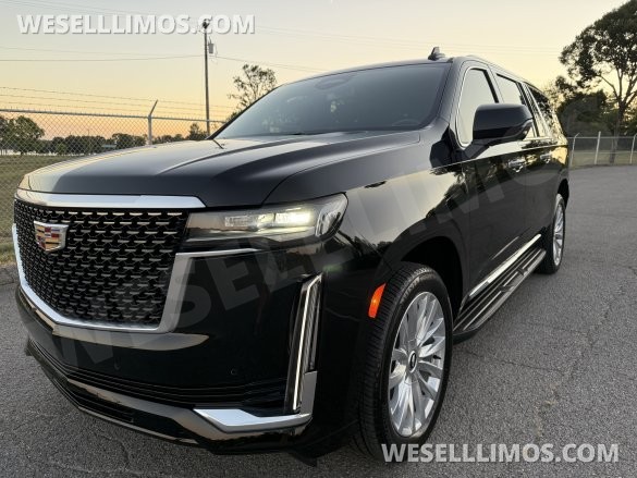 2023 Cadillac Escalade ESV Luxury 4wd SUV