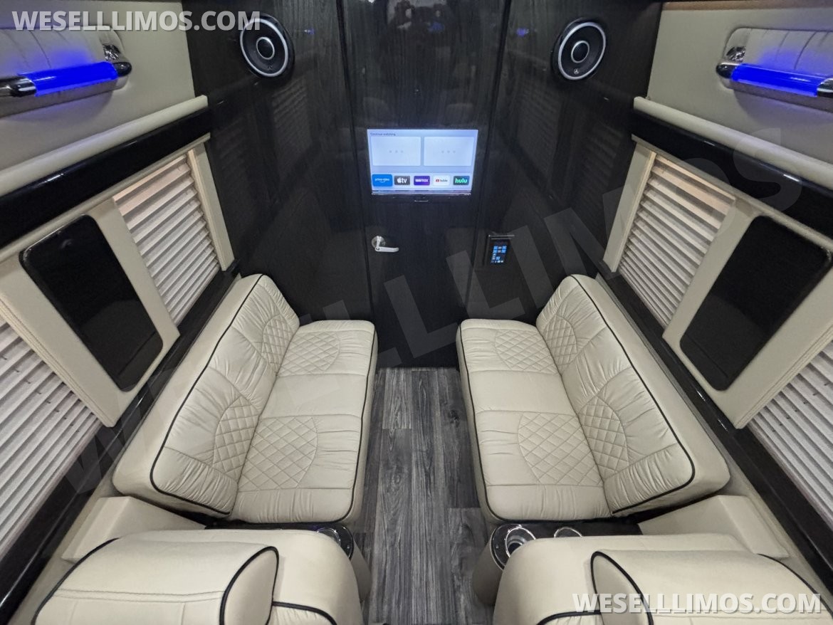 Photo of Sprinter for sale: 2020 Mercedes-Benz Sprinter 3500 Daycruiser 170" by Midwest Automotive Designs
