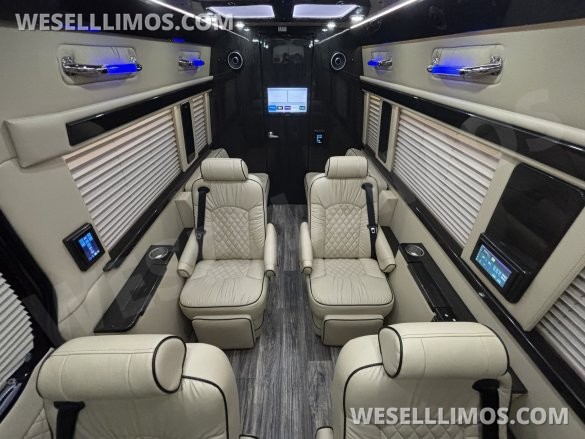 2020 Midwest Automotive Designs Mercedes-Benz Sprinter 3500 Luxury Daycruiser