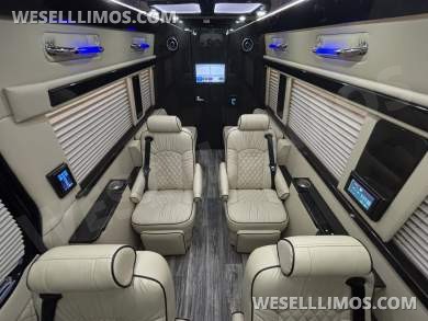 2020 Midwest Automotive Designs Mercedes-Benz Sprinter 3500 Luxury Daycruiser