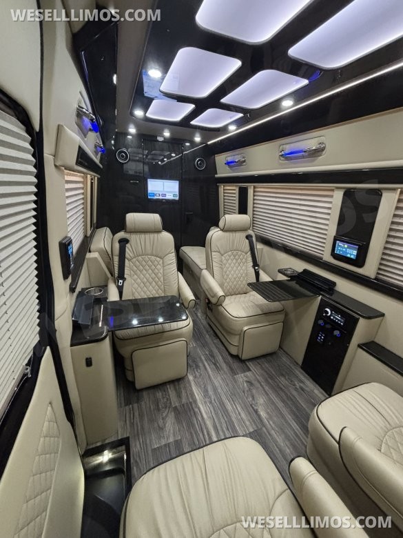 2020 Midwest Automotive Designs Mercedes-Benz Sprinter 3500 Luxury Daycruiser