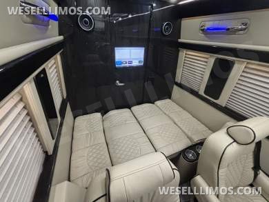2020 Midwest Automotive Designs Mercedes-Benz Sprinter 3500 Luxury Daycruiser