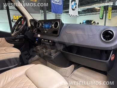 2020 Midwest Automotive Designs Mercedes-Benz Sprinter 3500 Luxury Daycruiser