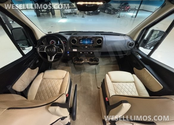 2020 Midwest Automotive Designs Mercedes-Benz Sprinter 3500 Luxury Daycruiser