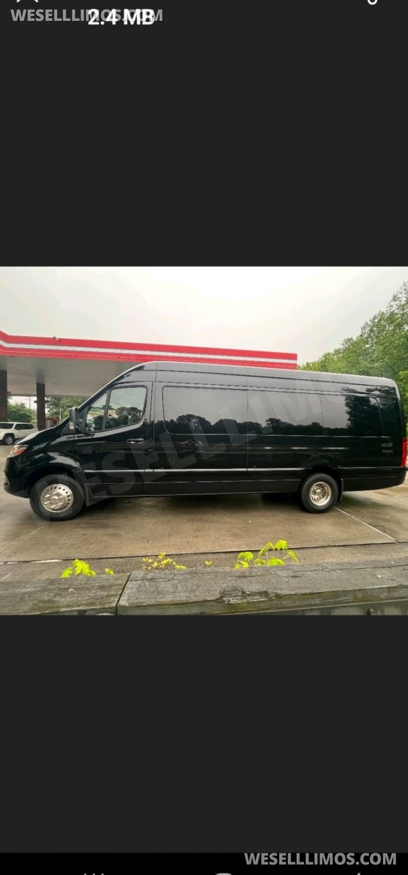 2023 Climb Coachworks Mercedes-Benz Executive Sprinter Executive Shuttle