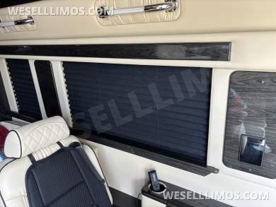 2023 Ultimate Toys Mercedes-Benz Sprinter Ultimate Coach Executive Sprinter