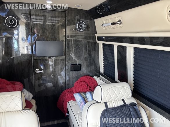 2023 Ultimate Toys Mercedes-Benz Sprinter Ultimate Coach Executive Sprinter