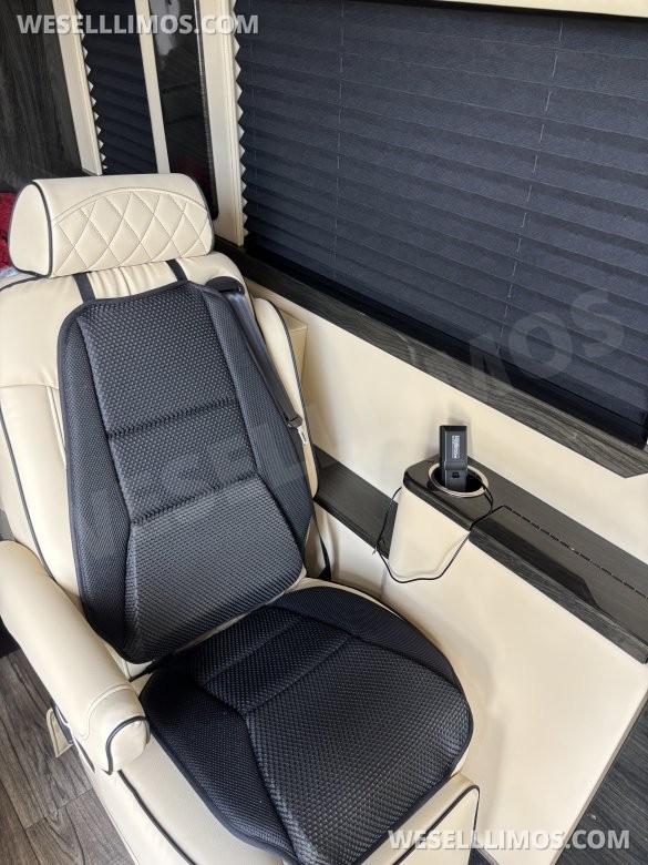 2023 Ultimate Toys Mercedes-Benz Sprinter Ultimate Coach Executive Sprinter