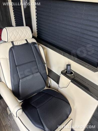 2023 Ultimate Toys Mercedes-Benz Sprinter Ultimate Coach Executive Sprinter