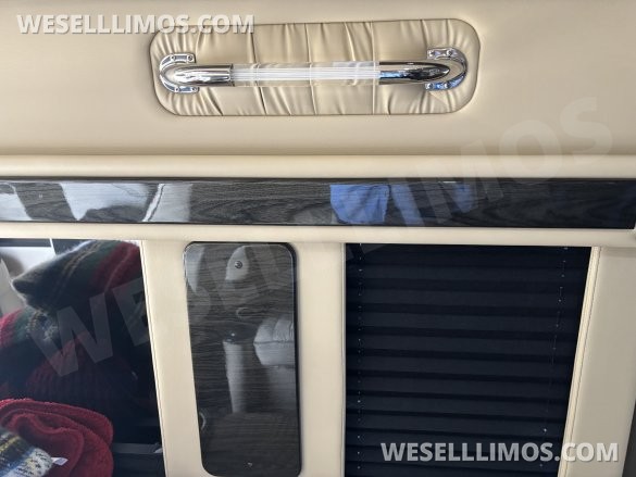 2023 Ultimate Toys Mercedes-Benz Sprinter Ultimate Coach Executive Sprinter