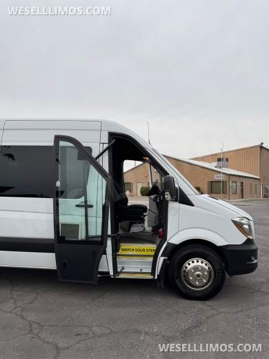 2017 Mercedes-Benz 3500 Dually Executive Shuttle Style Sprinter McSweeney Designs/ LA West
