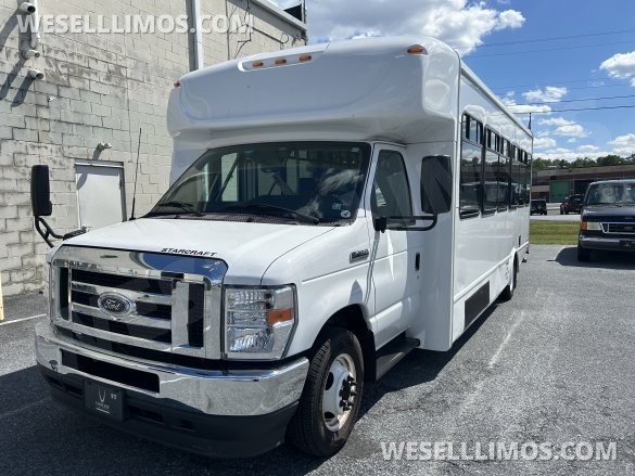 2023 Starcraft Ford E-450, 24pax+driver Shuttle Bus