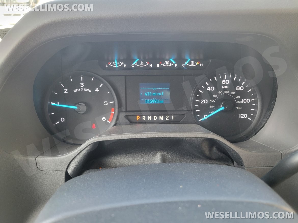 Photo of Shuttle Bus for sale: 2023 Ford E-450, 24pax+driver by Starcraft