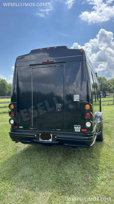 2008 Turtletop Chevrolet G3500 Limo Bus