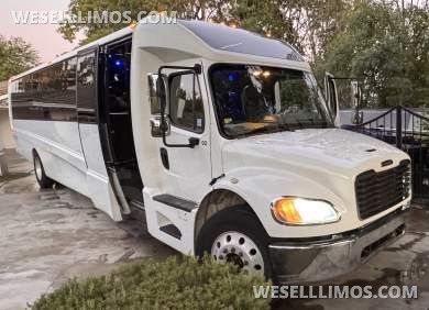 2018 Freightliner Shuttle Shuttle Bus