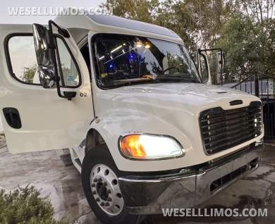 2018 Freightliner Shuttle Shuttle Bus