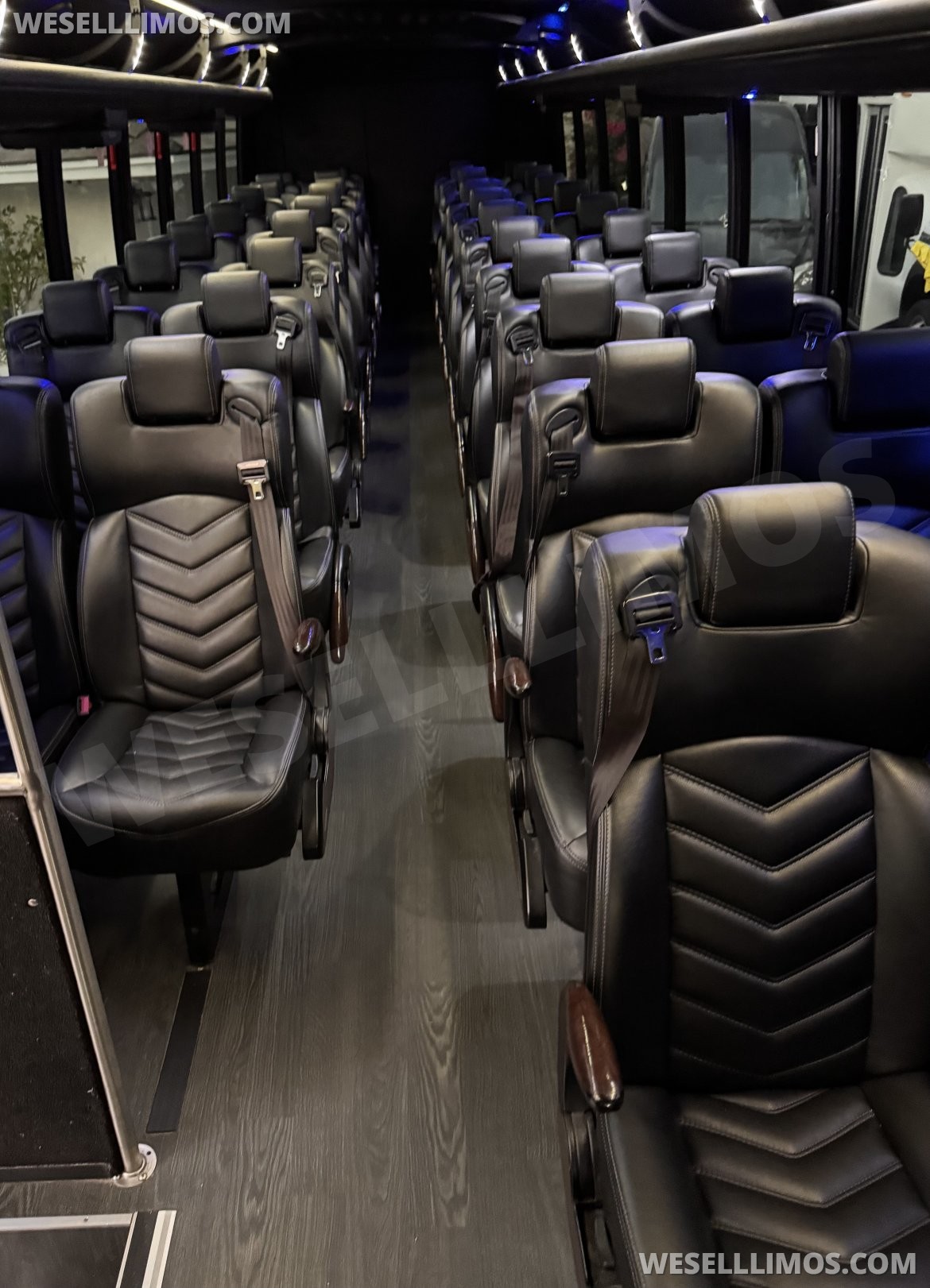 Photo of Shuttle Bus for sale: 2018 Freightliner Shuttle 45&quot; by Freightliner garage