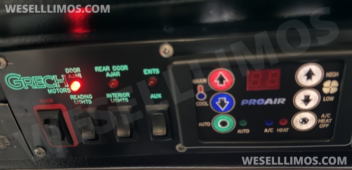 Photo of Shuttle Bus for sale: 2018 Freightliner Shuttle 45&quot; by Freightliner garage