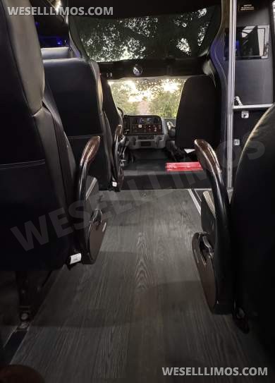 2018 Freightliner Shuttle Shuttle Bus