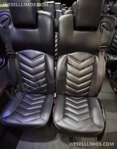 2018 Freightliner Shuttle Shuttle Bus