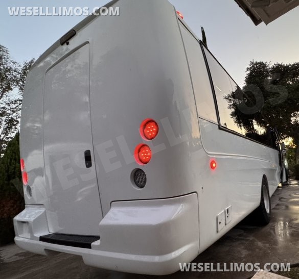 2018 Freightliner Shuttle Shuttle Bus