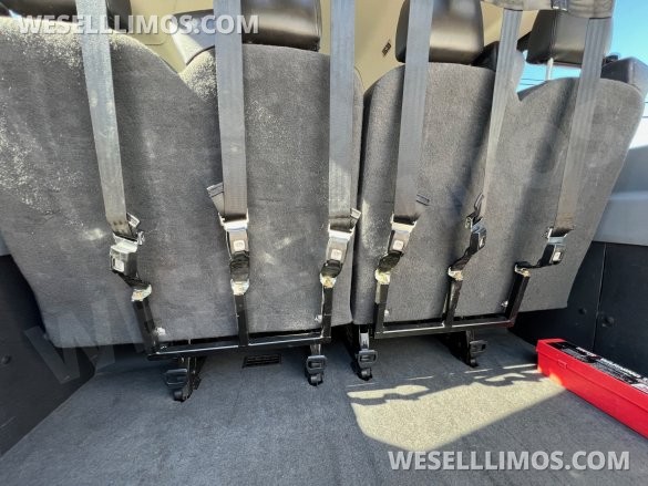 2019 Ford Transit Executive Van - Excellent condition