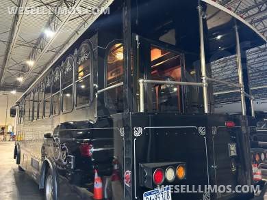 2015 Specialty Vehicles Ford 22 passenger trolley with rear platform