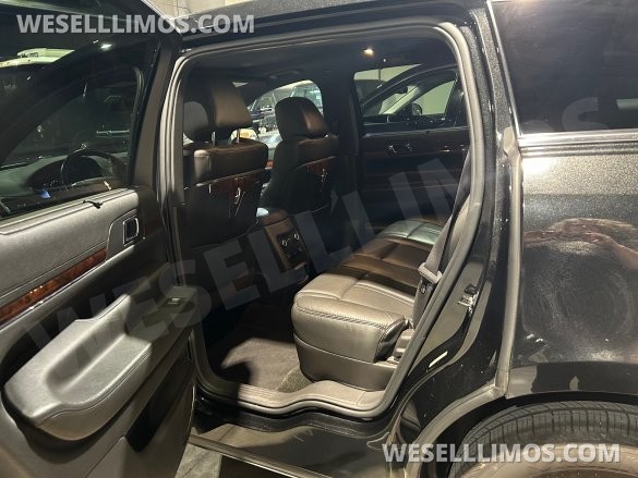2015 Lincoln MKT Sedans