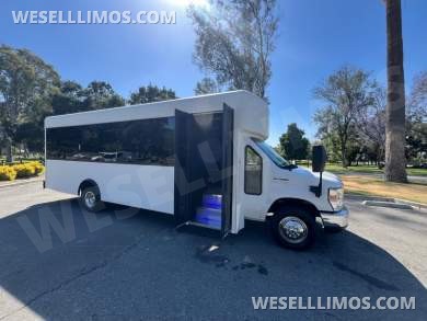 2017 Ford E450 Limo Bus