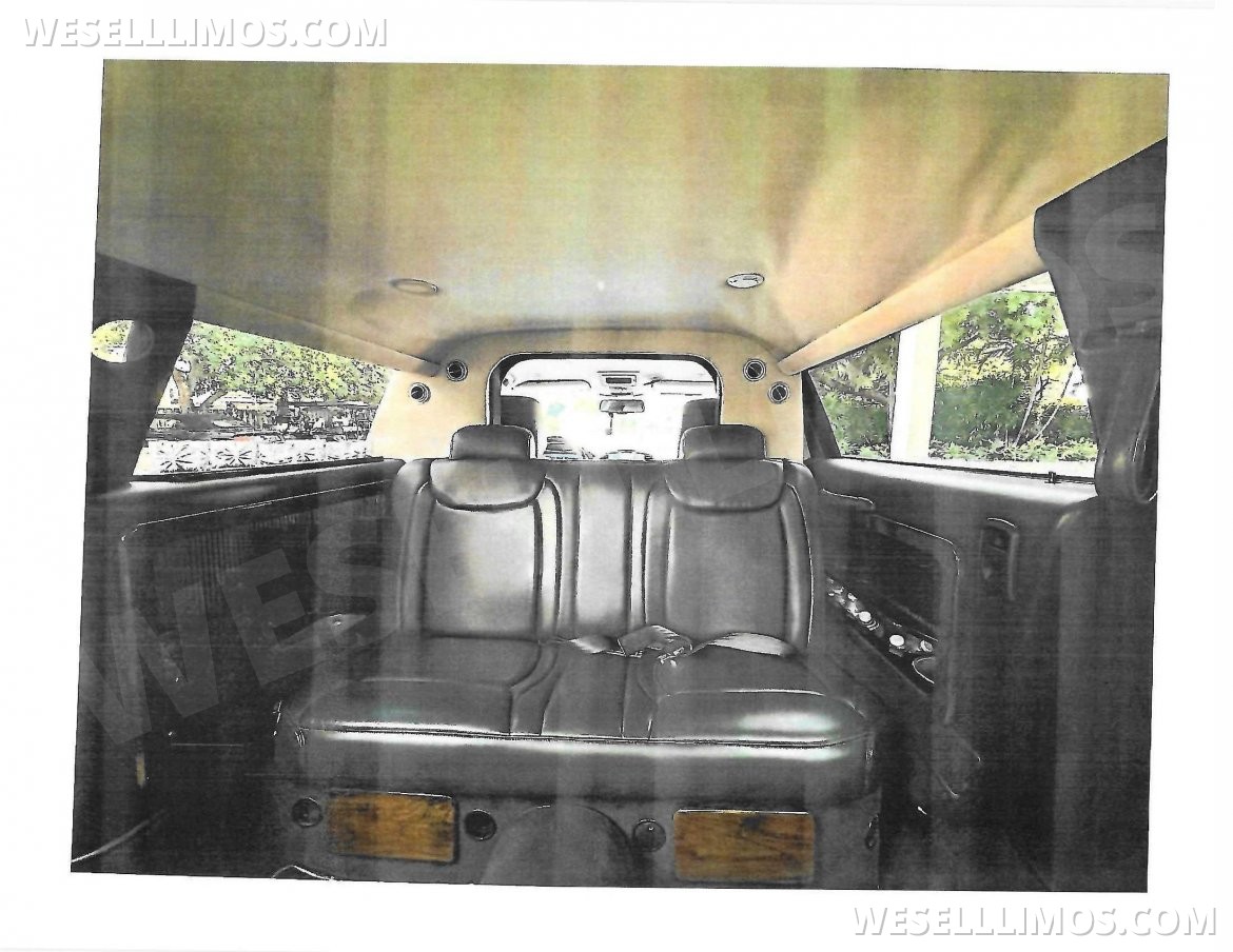 Photo of Limousine for sale: 2017 Chrysler 300 by dealer