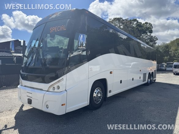 2016 MCI J4500 Motorcoach