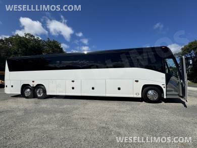 2016 MCI J4500 Motorcoach