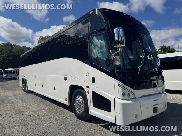 2016 MCI J4500 Motorcoach