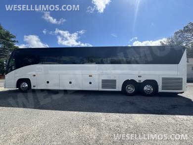 2016 MCI J4500 Motorcoach