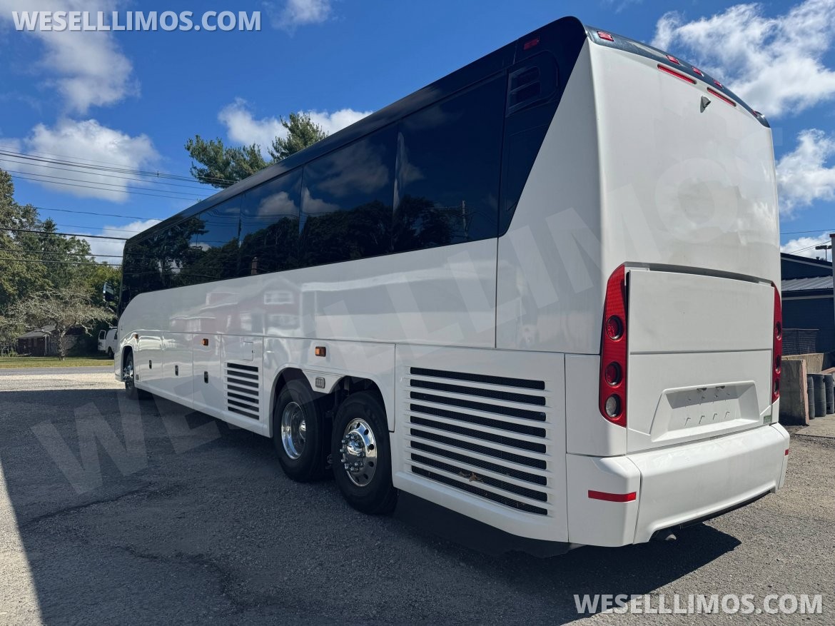 Photo of Motorcoach for sale: 2016 MCI J4500 45&quot; by MCI